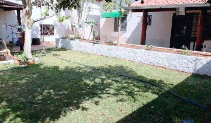 Casa com 4 dormitórios para alugar, 305 m² por R$ 10.000,00/mês - Santa Maria - Uberaba/MG