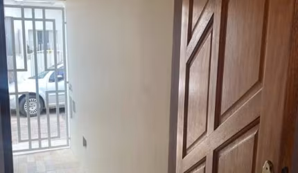 ÓTIMA RESIDENCIA, LOCALIZADA  VILA ÁRENS , PROXIMO À ESTAÇÃO COMETA