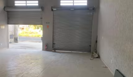SALÃO COMERCIAL AMPLO NO CORAÇÃO DO JARDIM AMÉRICA! COM 139 M²