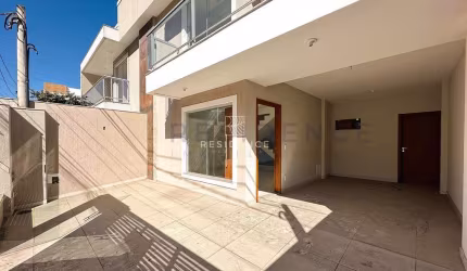 Casa duplex à Venda, Jardim Suíça, Volta Redonda, RJ