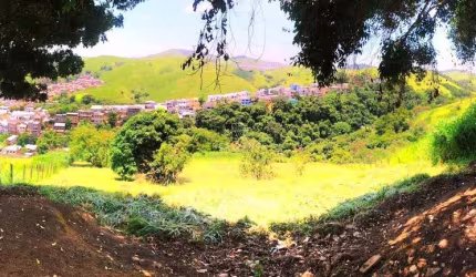 Terreno à venda, Jardim Amália, Volta Redonda, RJ
