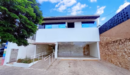 Imóvel Comercial Disponível para locação na AV. Getúlio Vargas em Bauru-SP