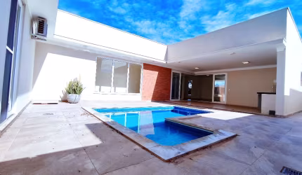 Casa disponível para locação no Residencial Villa Lobos Bauru-SP