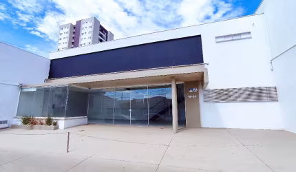 Salão comercial disponível para locação em Bauru-SP