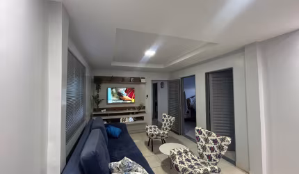 Casa a venda com 5 quartos perto do Anashopping por 260 mil!