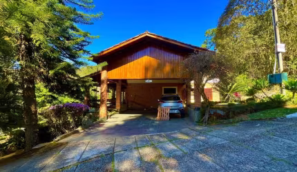 Casa para Venda em Atibaia, Clube da Montanha, 4 dormitórios, 1 suíte, 5 banheiros, 4 vagas