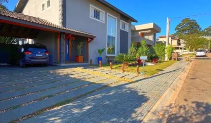 Casa para Venda em Atibaia, Shambala III, 4 dormitórios, 4 suítes, 6 banheiros, 8 vagas