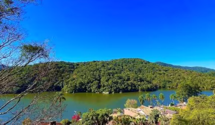 Casa para Venda em Atibaia, Clube da Montanha, 4 dormitórios, 4 suítes, 6 banheiros, 4 vagas