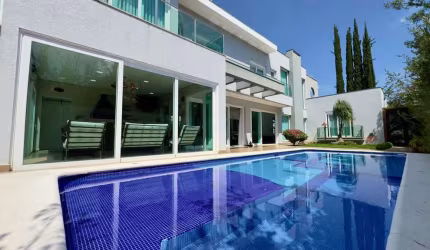 Casa para Venda em Atibaia, Figueira Garden, 4 dormitórios, 4 suítes, 5 banheiros, 2 vagas