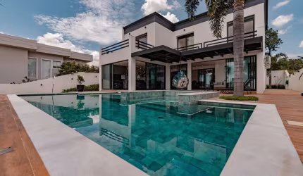 Casa para Venda em Atibaia, Shambala III, 4 dormitórios, 4 suítes, 6 banheiros, 4 vagas