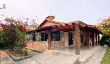 Casa para Venda em Atibaia, Retiro das Fontes, 3 dormitórios, 1 suíte, 2 banheiros, 3 vagas