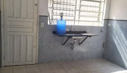 Sobrado Comercial a venda na Vila das Mercês com 102m²