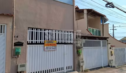 Casa com 2 quartos à venda na Rua Flor da Páscoa, Campo Grande, Rio de Janeiro, 74 m2 por R$ 280.000