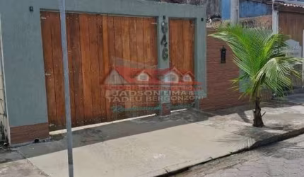 Casa térrea- Centro de Caraguatatuba/SP- com 03 amplos dormitórios