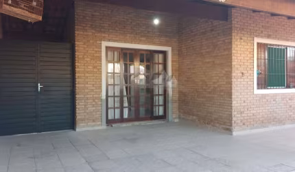 Excelente casa térre com 03 dormitórios e Edícula no Barranco Alto