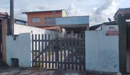 Casa com 2 quartos à venda no Travessão, Caraguatatuba , 60 m2 por R$ 240.000