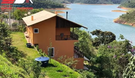 Chácara / sítio com 3 quartos à venda no Pouso Frio, Natividade da Serra , 200 m2 por R$ 790.000