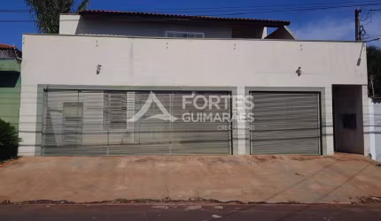 Salão, 226,32 m² de área construída no no Parque dos Lagos