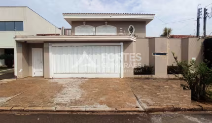Casa com 4 Quartos de 404 m² no Bairro São Luiz!
