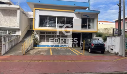 Imóvel comercial em avenida, 352,06 m² de construção, Jardim América