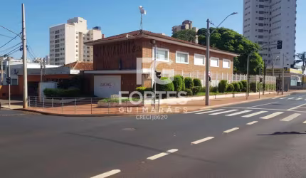 Sobrado comercial, 398,14 m² de área construída/Higienópolis