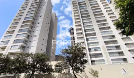Apartamento 140m² condomínio de frente ao Parque das Artes, com 3 quartos suítes com armários e 2 com ares condicionados, 3 banheiros suítes com gabinetes, espelhos e box em vidro;