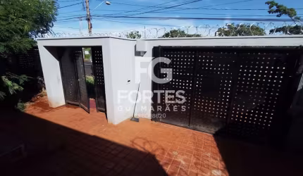 Casa 3 Quartos sendo uma suíte com 345 m² de área construída no Bairro Jardim Sumaré!