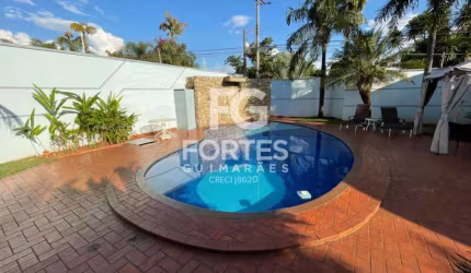 Casa com 5 Dormitorios de 529m² no Bairro Jardim Canadá!