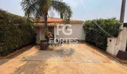 Casa em Condomínio Fechado com 2 Dormitórios e 80 m² no Bairro Jardim Dos Hibiscos!