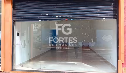 Loja Comercial, 50 m², Intenso Fluxo de Pessoas e Veículos, Centro