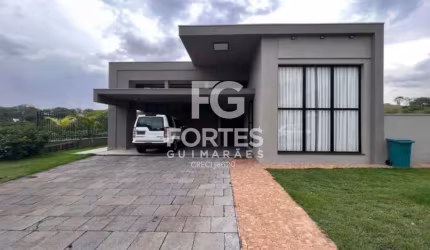 Casa em Condomínio Fechado com 3 Quartos de 355 m² no Bairro Alphaville 3!