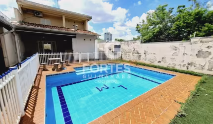 Casa com 2 Dormitórios com 230m² no Bairro Alto da Boa Vista!