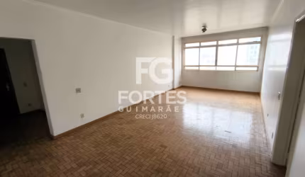 Apartamento com 172m² no calçadão do centro da cidade, ao lado do teatro D Pedro II e choperia do Pinguim, com 3 quartos sendo 1 suíte e com armários, 2 banheiros sendo 1 suíte e 1 social com gabinete