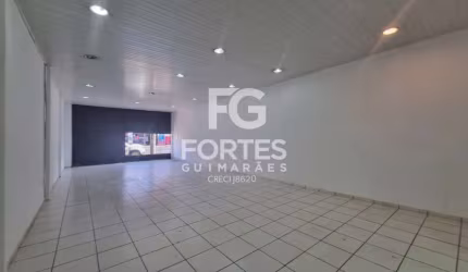 Salão Comercial amplo com  de 203 m² no Bairro Ipiranga.