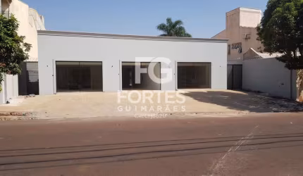 Galeria de lojas ao lado do Ribeirão Shopping
