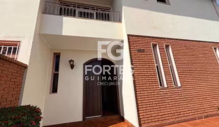 Casa Para Locação Residencial ou Comercial, 03 Quartos Sendo 01 Suíte, 245,26 m² de Área Construída, Alto da Boa Vista