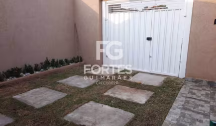 Casa com 2 Quartos de 91 m² no Bairro Adão do Carmo Leonel!