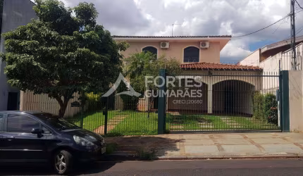 Casa com 4 Quartos e 300 m² de area construída no Bairro Alto da Boa Vista!