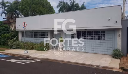 Imóvel Comercial 450m² com 15 salas, ideal para clinicas mas atende outras atividades, localizado no bairro Alto Da Boa Vista, entre as avenidas João Fiusa e Independência;