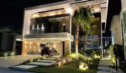 Vendo Casa de 6 suítes no Montenegro Boulevard