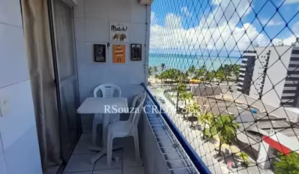OPORTUNIDADE! À VENDA QUARTO E SALA MOBILIADO  NA 1ª QUADRA DA PRAIA DE PONTA VERDE.