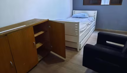 Casa para Venda em São Paulo, Vila Guarani (Z Sul), 4 dormitórios, 1 suíte, 3 banheiros, 3 vagas