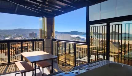 Apartamento alto padrão- canto grande