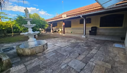 Casa Alto Padrã0 4 dormitórios, 4 suites e Uma edícula