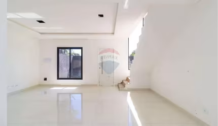 Sobrado Novo - Cond. Fechado, Terraço e Quintal - R Waldemar Loureiro Campos - Boqueirão
