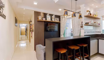 Apartamento 3 dormitórios, 1 closet, 1 banheiro, vaga coberta, Centro Piraquara