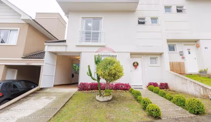 Sobrado 184m² com 3 dormitórios, 1 suíte, vaga para 4 carros, condomínio completo  Abranches, Curitiba, Paraná