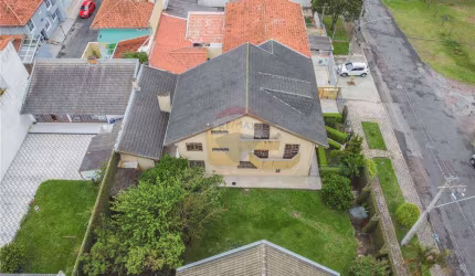 Casa 5 quartos, quintal excelente ao lado do Shopping Jardim das Américas -ACEITA FINANCIAMENTO