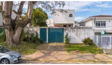 Terreno 810m² no Bom Jesus, 18x45m² - 5 minutos do Shopping São José - R$ 1.399.000,00