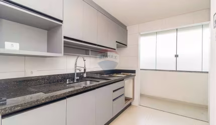 Apartamento 3 quartos, térreo, 41m² de Garden,2 vagas, semimobiliado, Parque da Fonte, São José dos Pinhais R$ 2.200,00